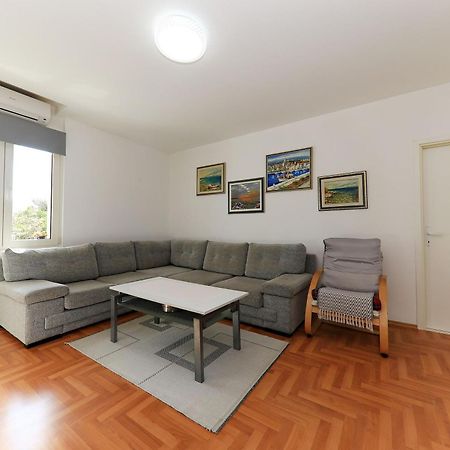Apartmani Tonci Pag Pag Town Bagian luar foto