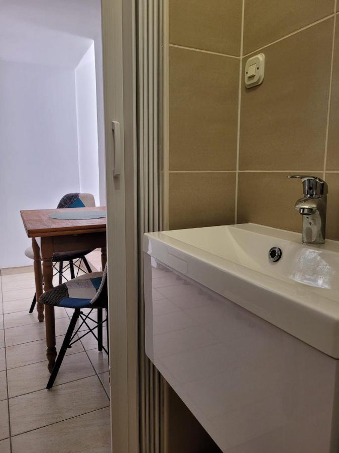 Apartmani Tonci Pag Pag Town Bagian luar foto