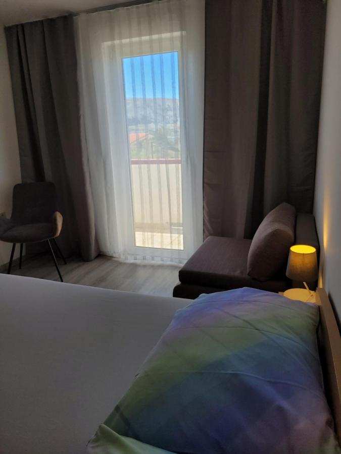 Apartmani Tonci Pag Pag Town Bagian luar foto