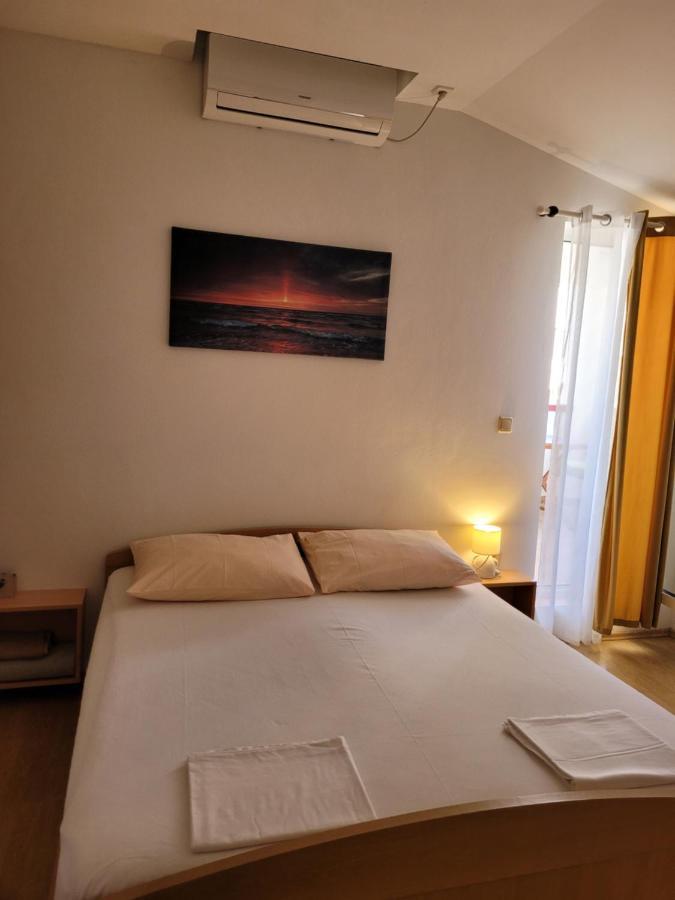 Apartmani Tonci Pag Pag Town Bagian luar foto