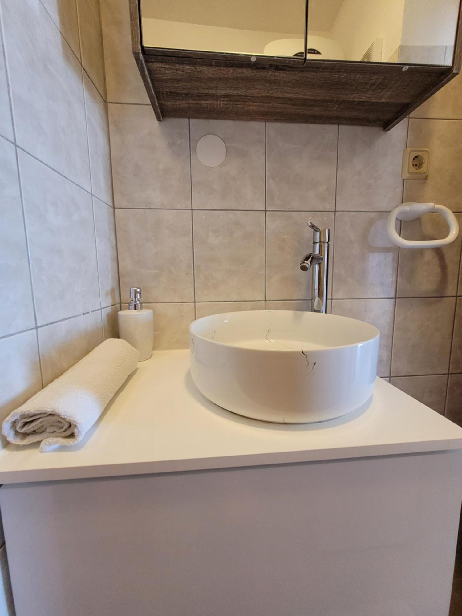 Apartmani Tonci Pag Pag Town Bagian luar foto
